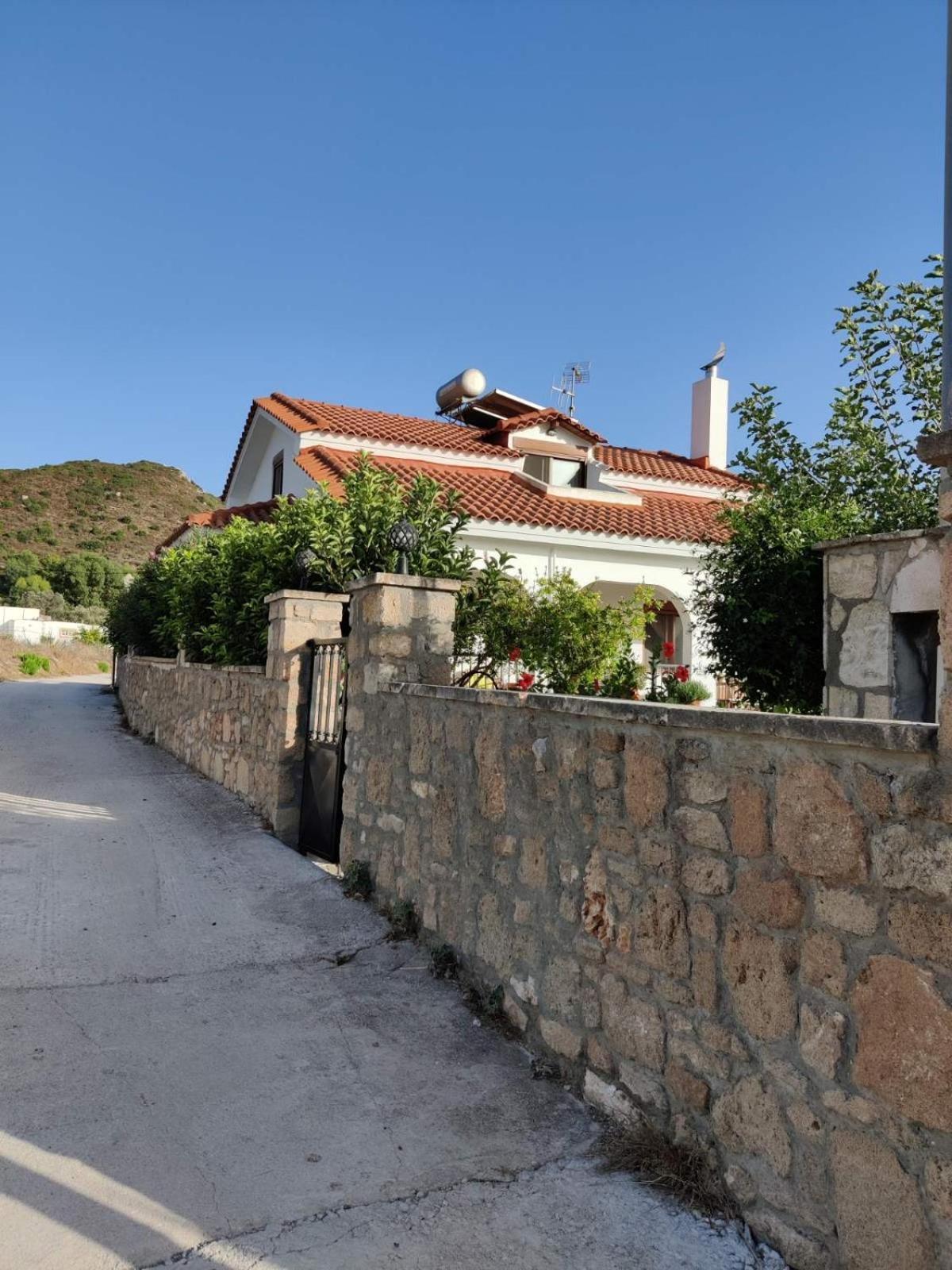 Nicolas Traditional House Istrios Villa Exterior photo